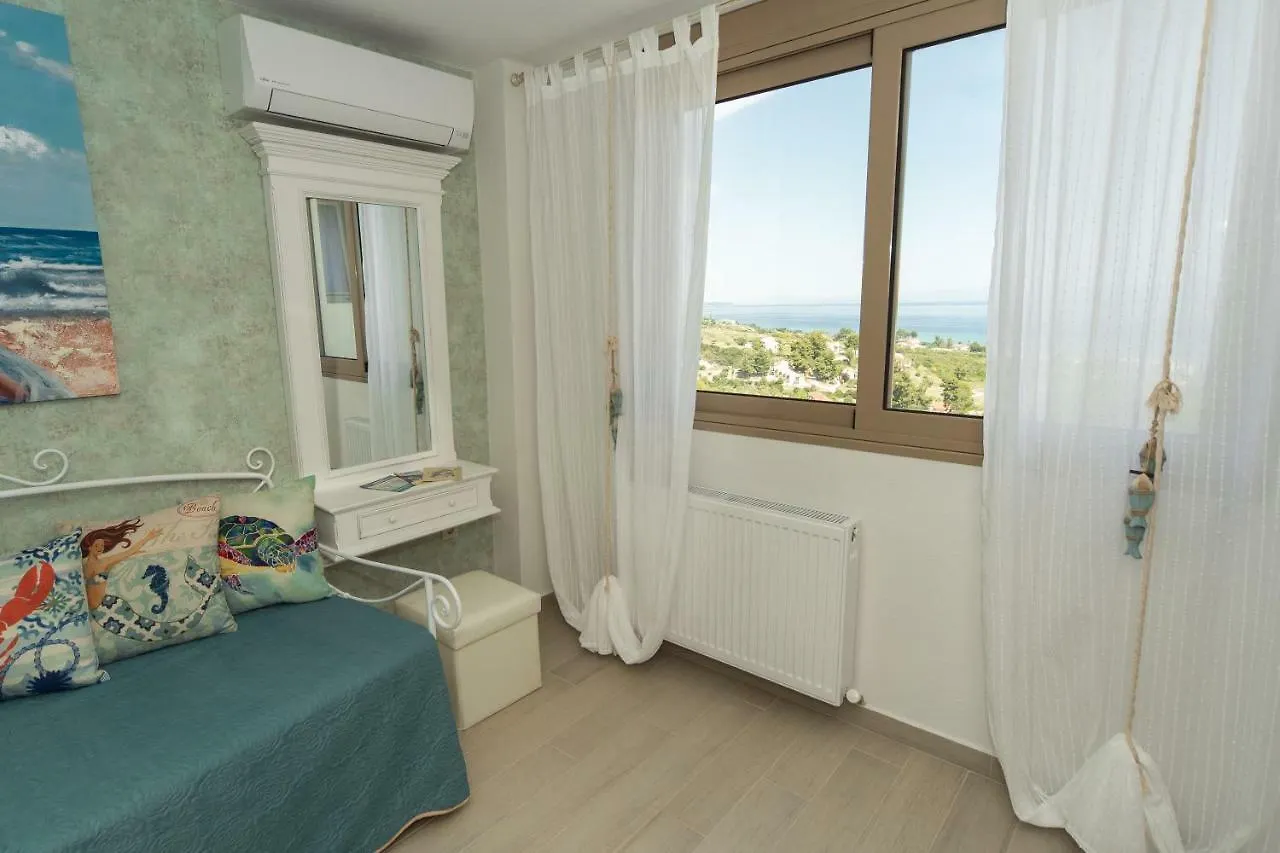 חניוטי Villa Alina