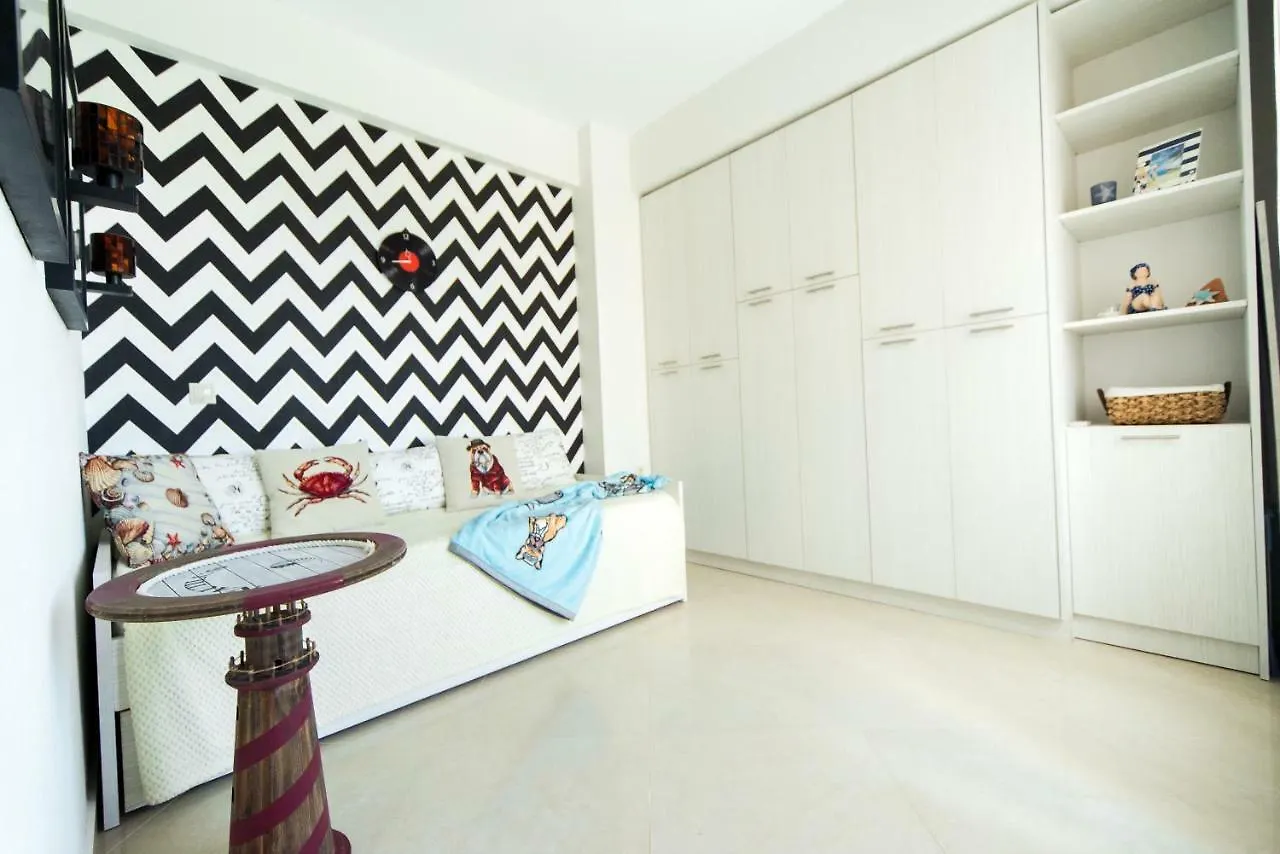חניוטי Villa Alina